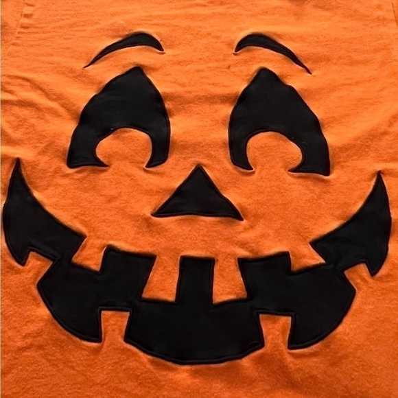 GYMBOREE Halloween Pumpkin 100% Cotton Jack-O-Lantern Long Sleeved Shirt - Picture 3 of 3